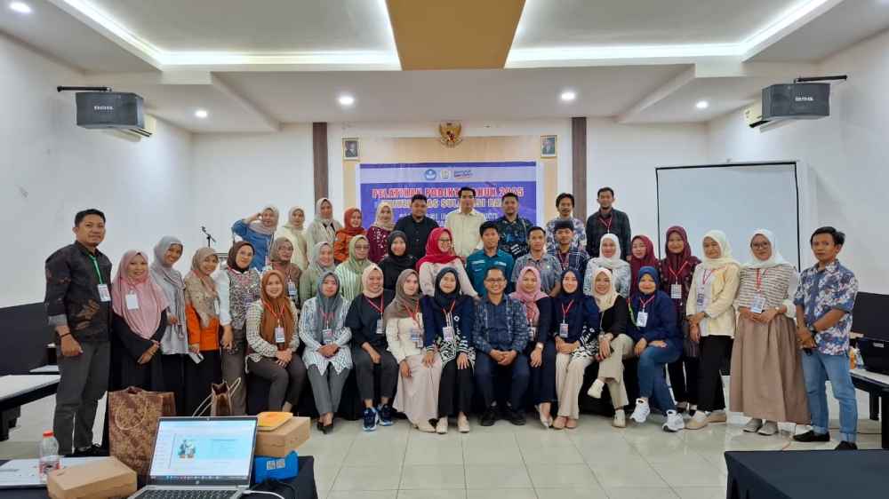 Tingkatkan Kualitas Pelaporan Data, UPA TIK Unsulbar Gelar Pelatihan PDDIKTI Tahun 2025
