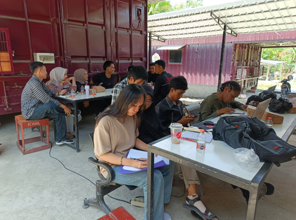 Maksimalkan Layanan, UPA TIK Unsulbar Tetap Fasilitasi Kegiatan Praktikum Kompetensi Dasar Prodi Sistem Informasi di Akhir Pekan